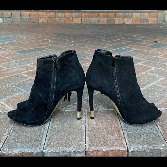 Guess Open Toe Booties - Picture 7 of 9